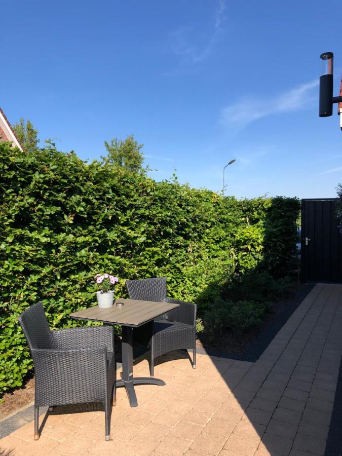 Bed and Breakfast Nieboer Vrouwenpolder Exterior foto