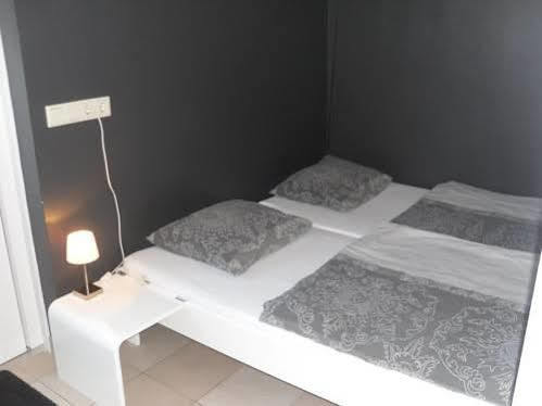 Bed and Breakfast Nieboer Vrouwenpolder Exterior foto